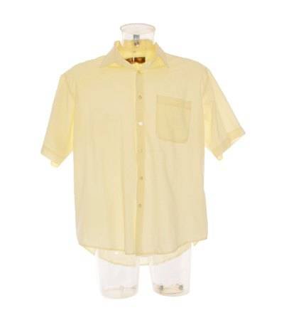 camisa hombre new territories en amarillo de segunda mano 5ce0ed718839b 1