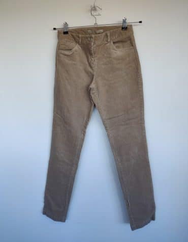 Sfera. Pantalón de pana
marrón claro